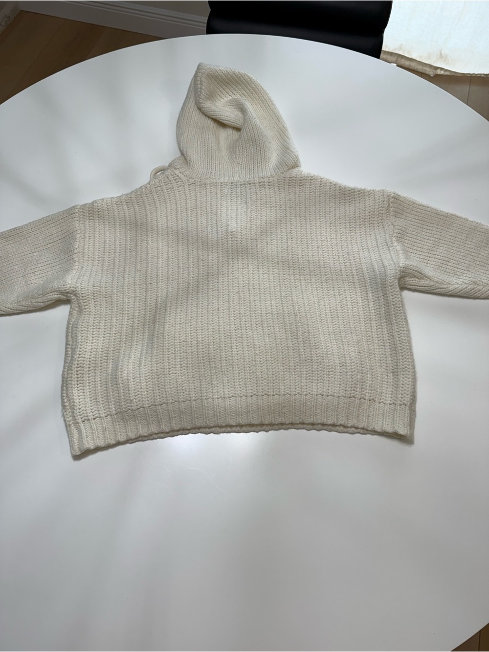 aerie Cropped V-Neck Hoodie Sweater in Cream Size Medium - Picture 6 of 8